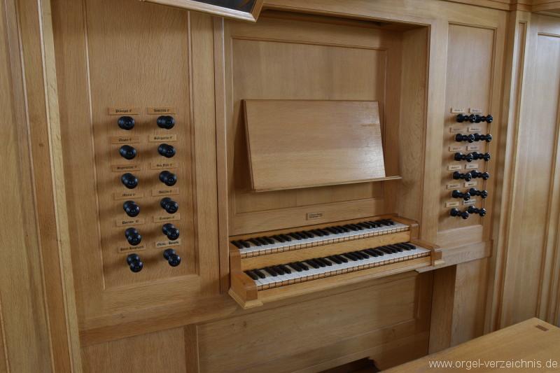 Hornussen - St. Mauritius Orgel Spieltisch
